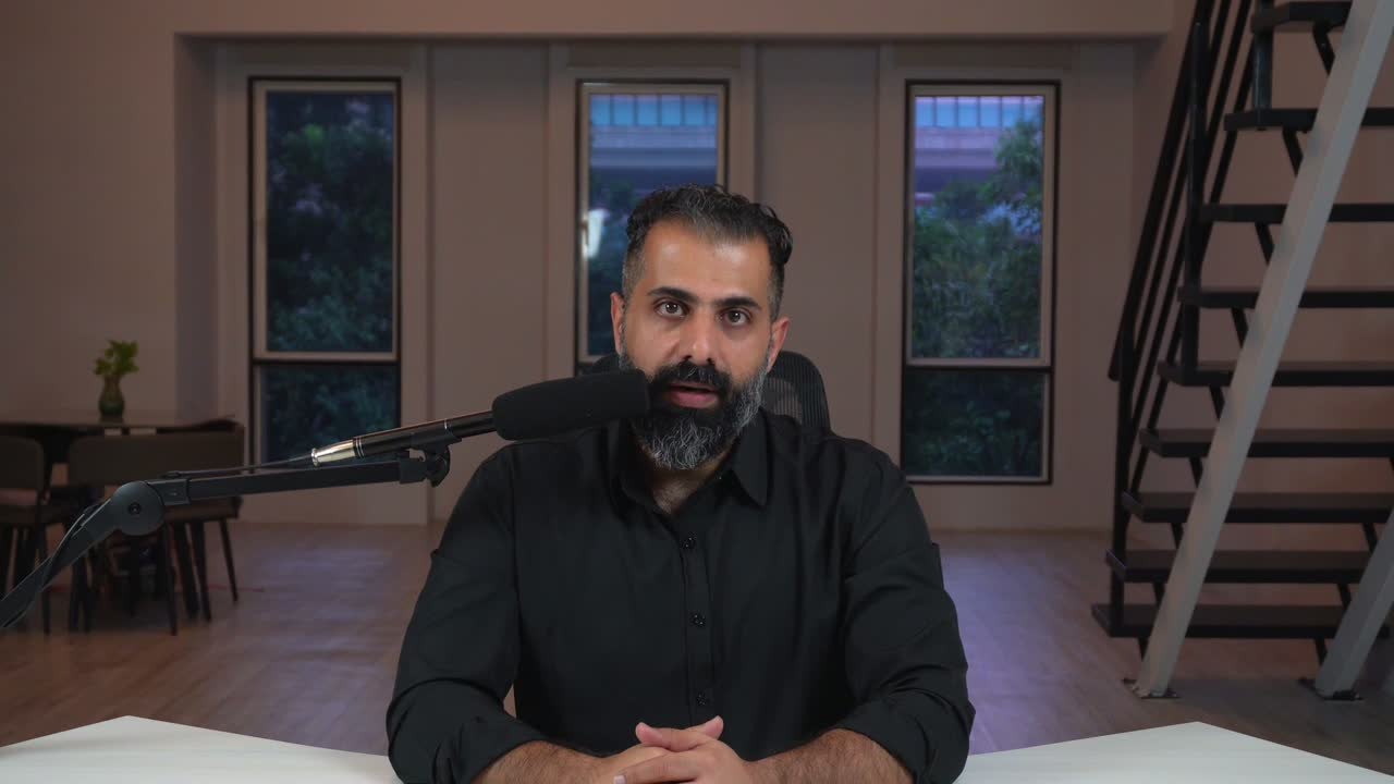 لقطة من الفيديو التعريفي القصير لدليل المشتري العملي لشراء العقار في ماليزيا